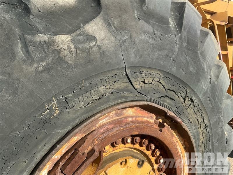 Hough 560 Wheel Loader Φορτωτές με λάστιχα (Τροχοφόροι)