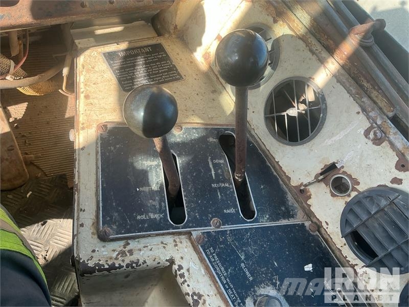 Hough 560 Wheel Loader Φορτωτές με λάστιχα (Τροχοφόροι)