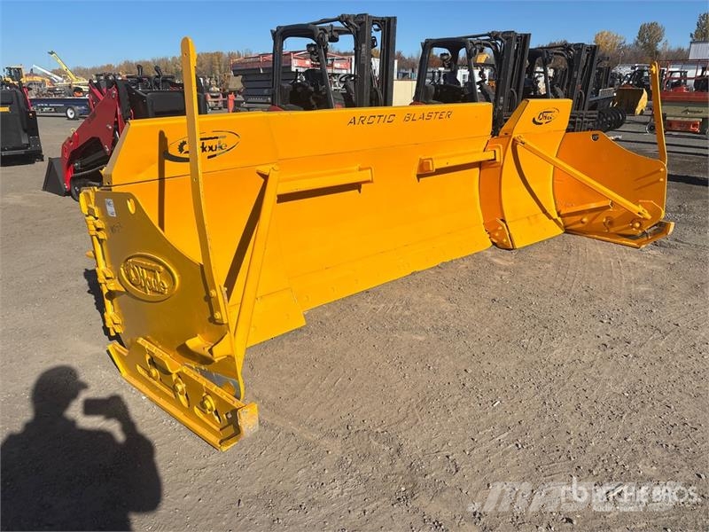Houle 12 ft Hydraulic Reversing Extendable Snow Pusher Sniego peiliai ir valytuvai