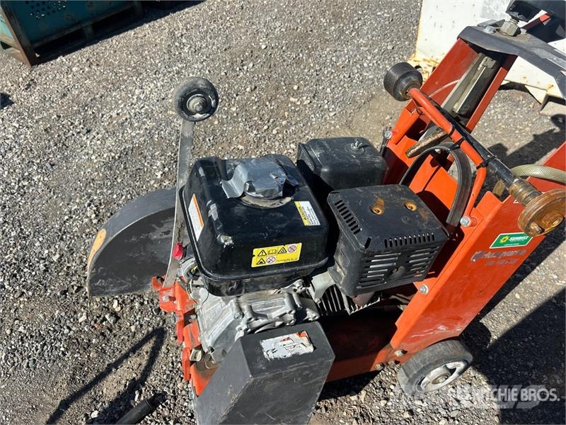 Husqvarna FS400LV Pilane