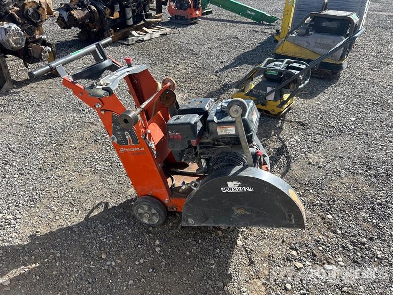 Husqvarna FS400LV Pilane