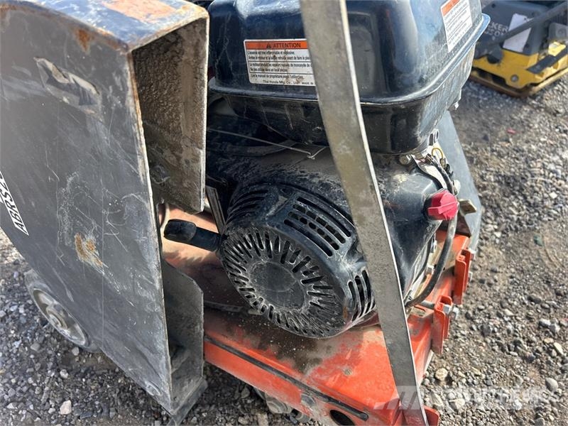 Husqvarna FS400LV Pilane