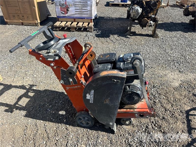 Husqvarna FS400LV Pilane