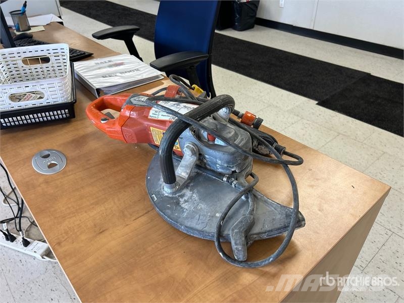 Husqvarna K4000 Electric Cut-Off Saw مكونات أخرى
