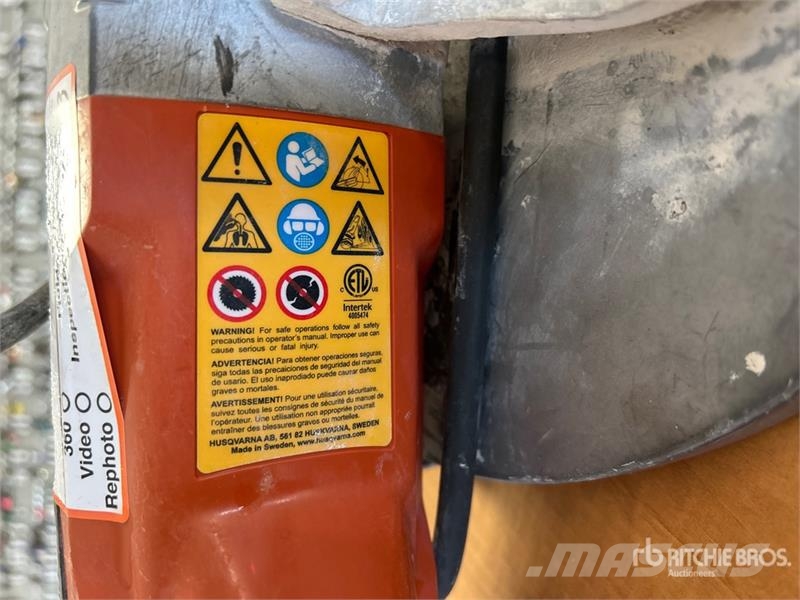 Husqvarna K4000 Electric Cut-Off Saw مكونات أخرى
