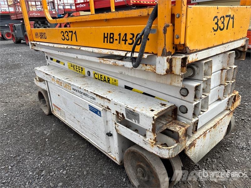Hy-Brid HB1430 رافعات مقصية الشكل