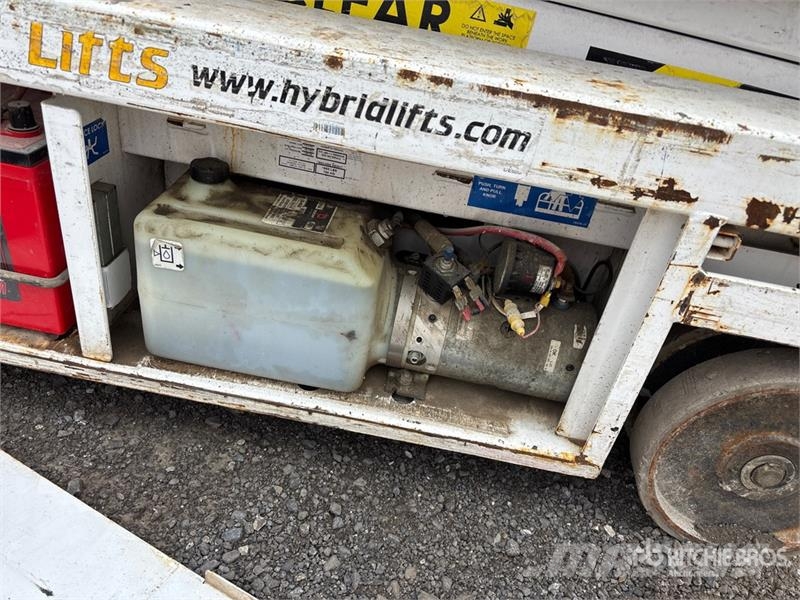 Hy-Brid HB1430 رافعات مقصية الشكل