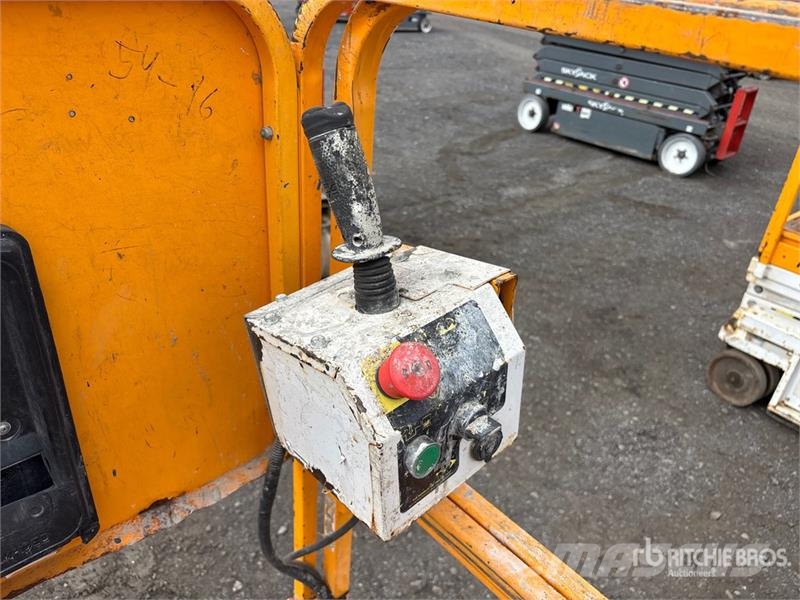 Hy-Brid HB1430 رافعات مقصية الشكل
