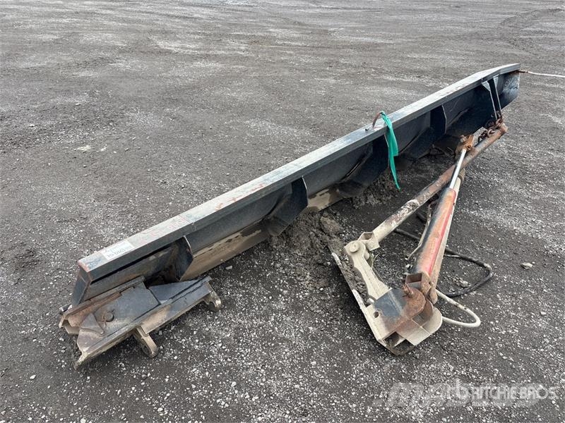  Hydraulic 10 ft 8 in Side Wing - Fits Truck Landbrug - Andet 