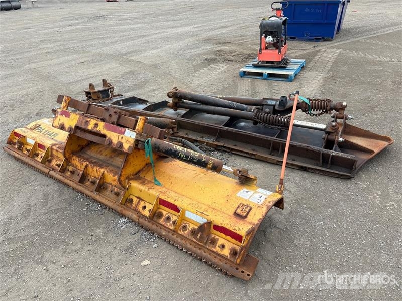 Hydraulic 10 ft Underbody Scraper Blade Další