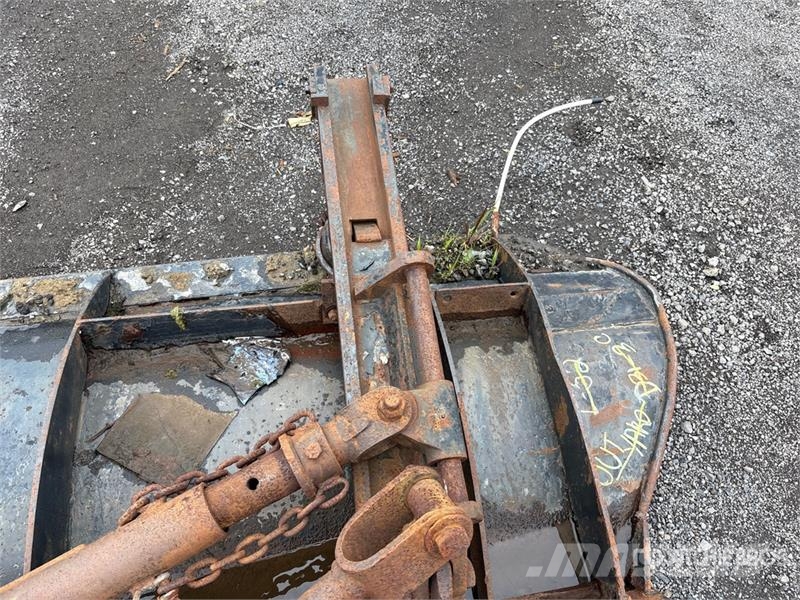  Hydraulic 11 ft 10 in Snow Wing - Fits Wheel Loade Landbrug - Andet 