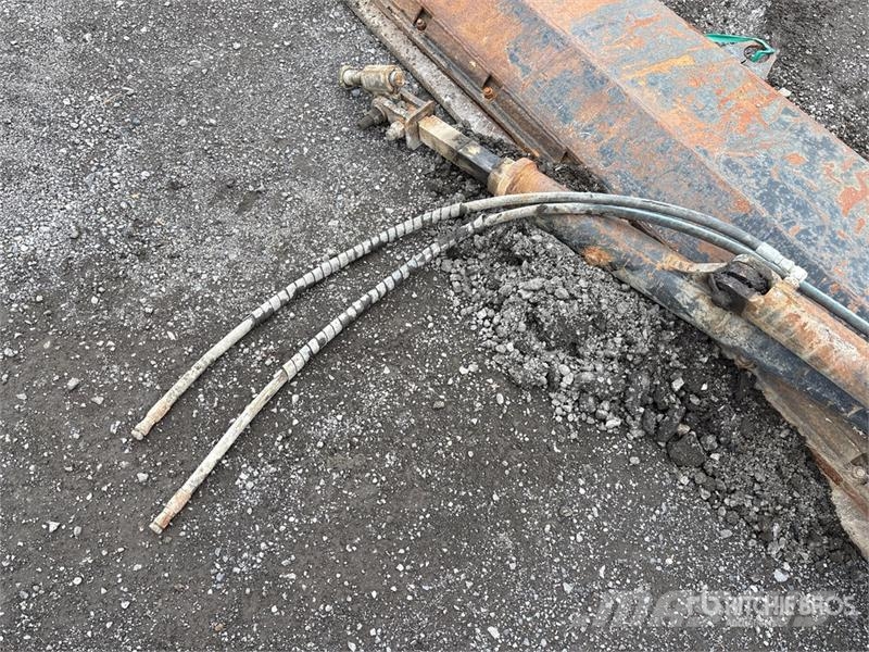 Hydraulic 12 ft 7 in Snow Wing - Fits Wheel Loader Landbrug - Andet