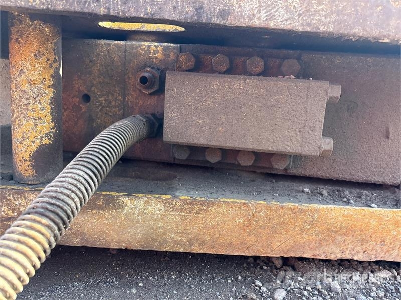 Hydraulic Breaker - Fits Excavator Čekići