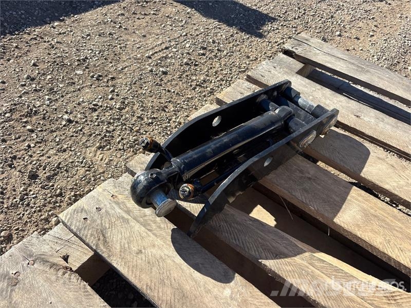  Hydraulic Excavator Thumb دلاء