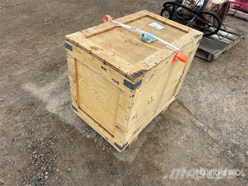 Hydraulic Quick Coupler (Unused) Drugi deli