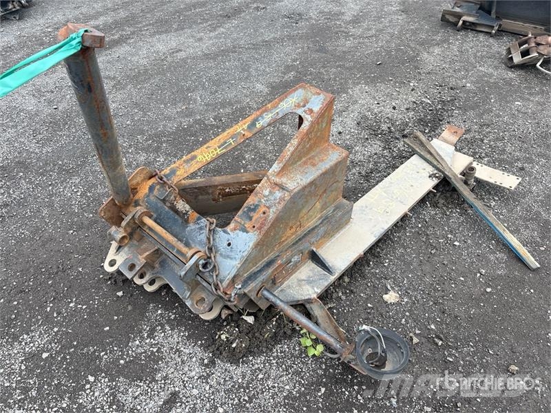 Hydraulic Snow Plow Mount - Fits Truck Ostale kargo komponente