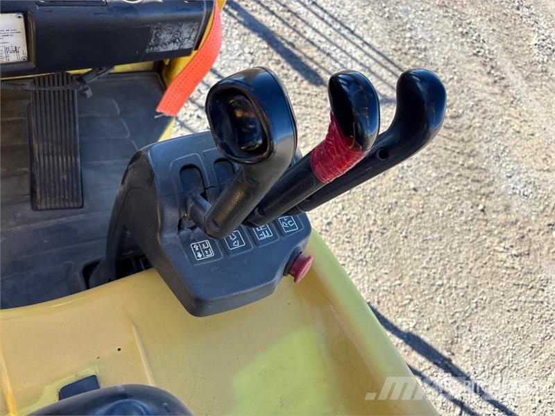 Hyster E50XN33 4800 lb Electric Forklift Električni viljuškari