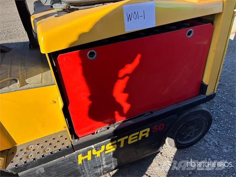 Hyster E50XN33 4800 lb Electric Forklift Električni viljuškari
