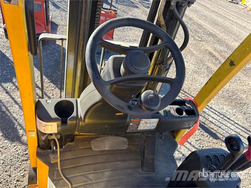 Hyster E50XN33 4800 lb Electric Forklift Električni viljuškari