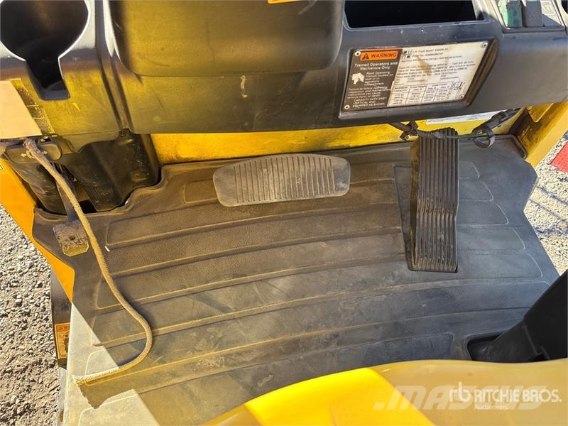 Hyster E50XN33 4800 lb Electric Forklift Električni viljuškari