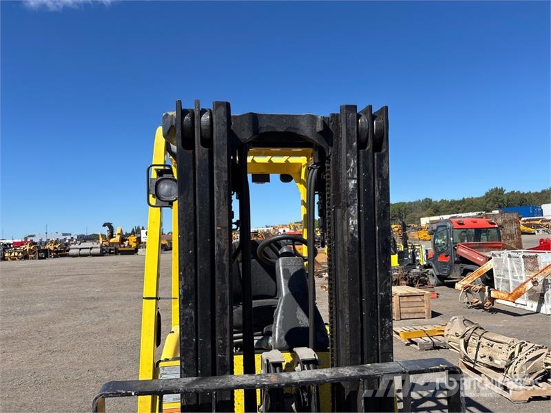 Hyster E55XN33 5150 lb Electric Forklift Akumulátorové vozíky
