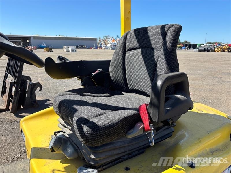 Hyster E55XN33 5150 lb Electric Forklift Akumulátorové vozíky
