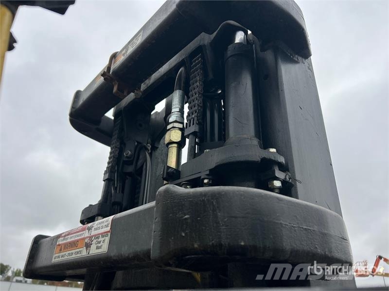 Hyster E60Z33 4600 lb Electric Forklift شاحنات ذات رافعات شوكية تعمل بالكهرباء