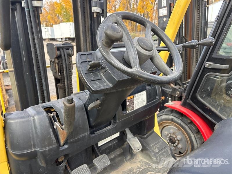 Hyster H50FT 4800 lb Pneumatic Tire Forklift شاحنات ذات رافعات شوكية - أخرى