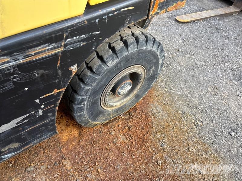 Hyster H50FT 4800 lb Pneumatic Tire Forklift شاحنات ذات رافعات شوكية - أخرى