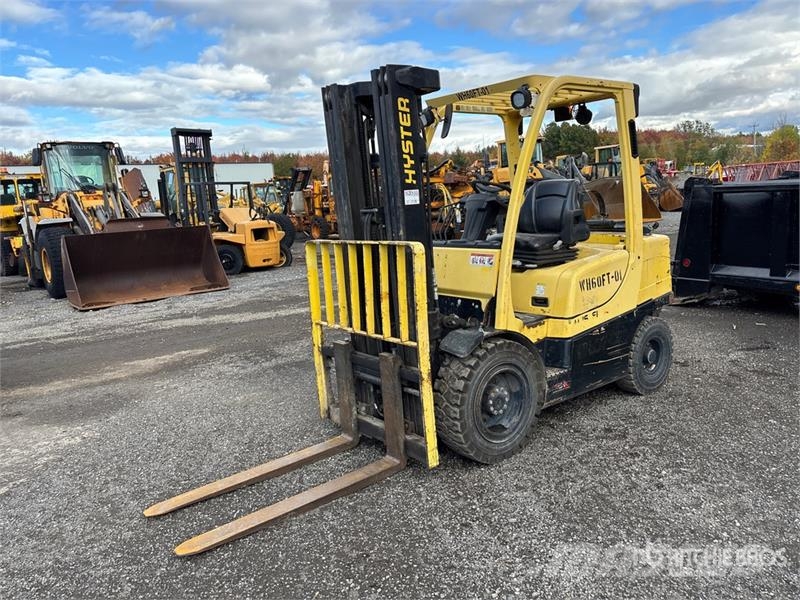 Hyster H60FT 5700 lb Pneumatic Tire Forklift Šakiniai krautuvai - Kita