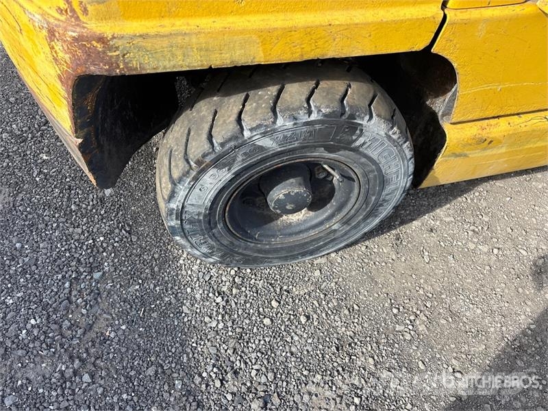 Hyster H60XMS 5300 lb Forklift Kahveltõstukid - muud