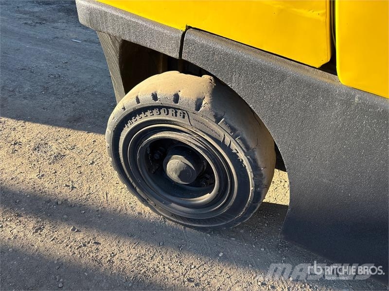Hyster H80FT 7400 lb Cushion Tire Forklift 그 외 지게차