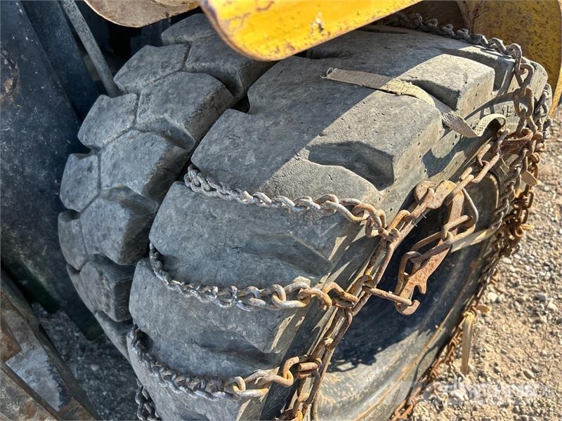 Hyster H80XM 7750 lb Pneumatic Tire Forklift Other