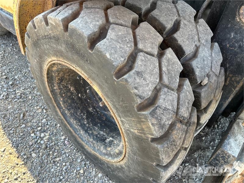 Hyster H80XM 7750 lb Pneumatic Tire Forklift Other