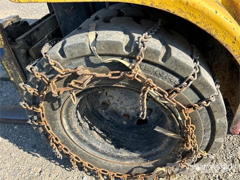 Hyster H80XM 7750 lb Pneumatic Tire Forklift Other