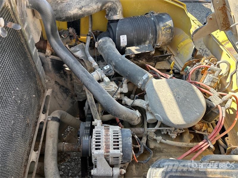 Hyster H80XM 7750 lb Pneumatic Tire Forklift Other