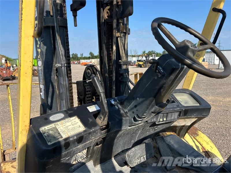 Hyster H80XM 7750 lb Pneumatic Tire Forklift Other