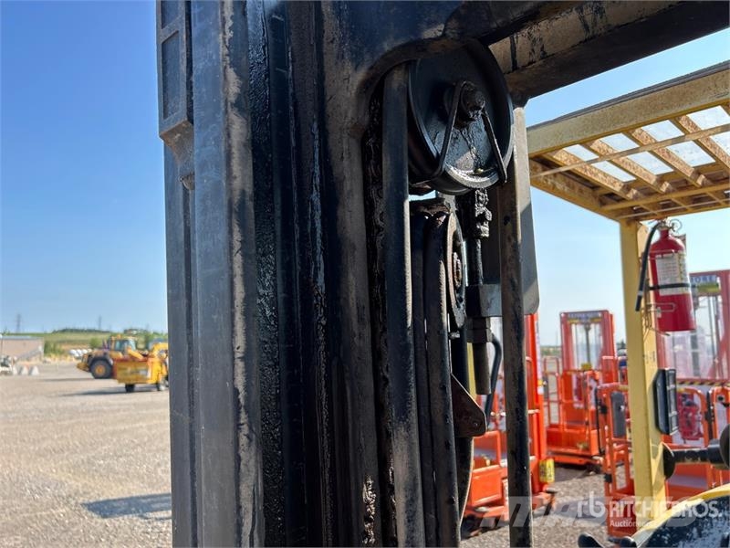 Hyster H80XM 7750 lb Pneumatic Tire Forklift Other