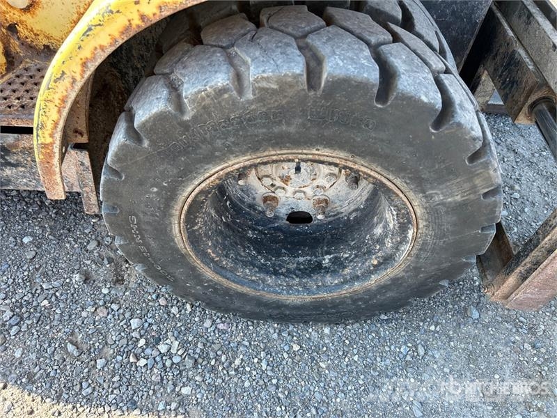 Hyster H80XM 7750 lb Pneumatic Tire Forklift Other