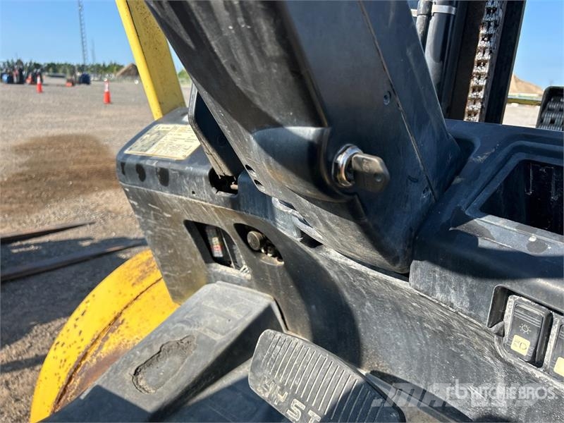 Hyster H80XM 7750 lb Pneumatic Tire Forklift Other