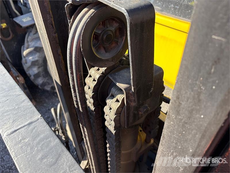 Hyster H90FT 8300 lb Pneumatic Tire Forklift Інше
