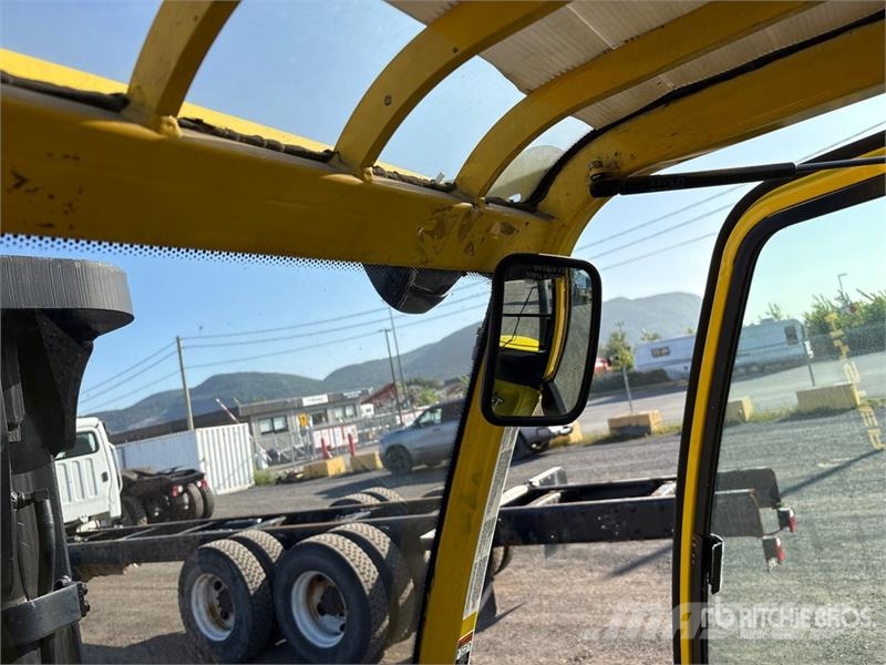 Hyster H90FT 8300 lb Pneumatic Tire Forklift Інше