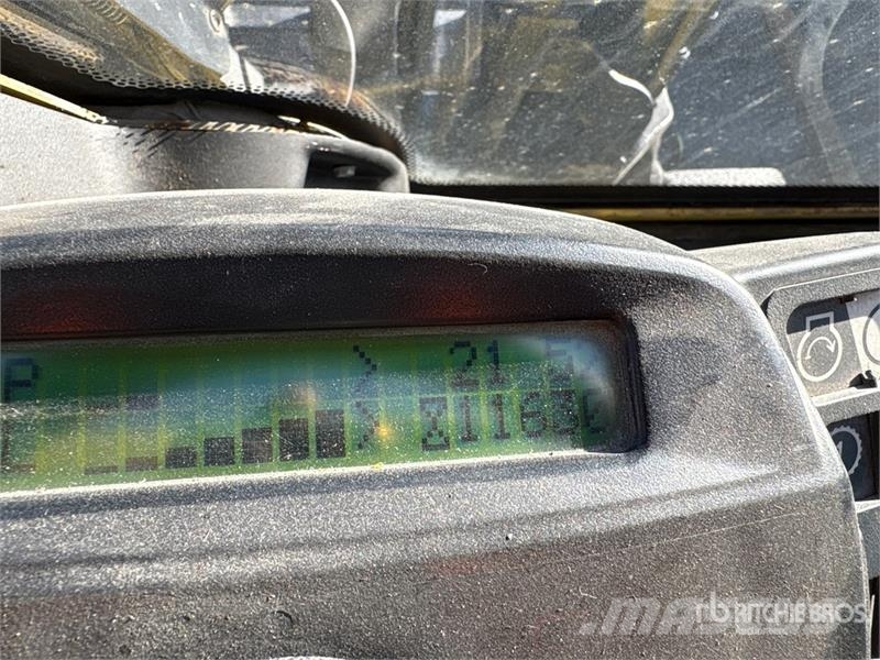 Hyster H90FT 8300 lb Pneumatic Tire Forklift Інше