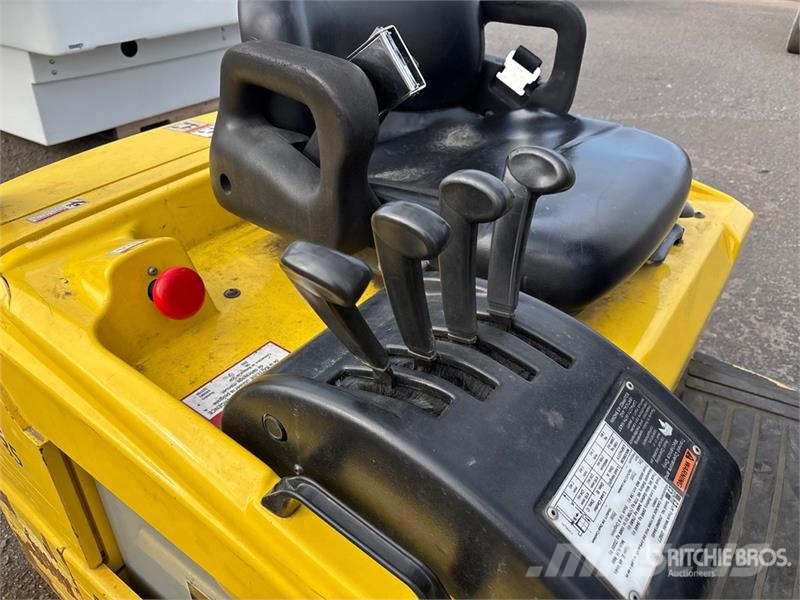 Hyster J30ZT 3000 lb Electric Forklift Ηλεκτρικά περονοφόρα ανυψωτικά κλαρκ