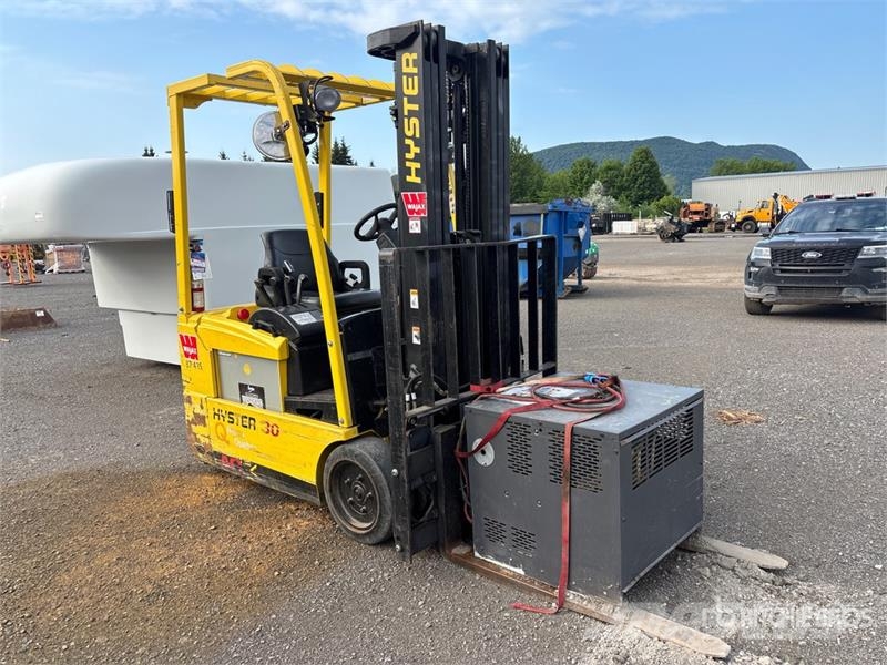 Hyster J30ZT 3000 lb Electric Forklift Ηλεκτρικά περονοφόρα ανυψωτικά κλαρκ