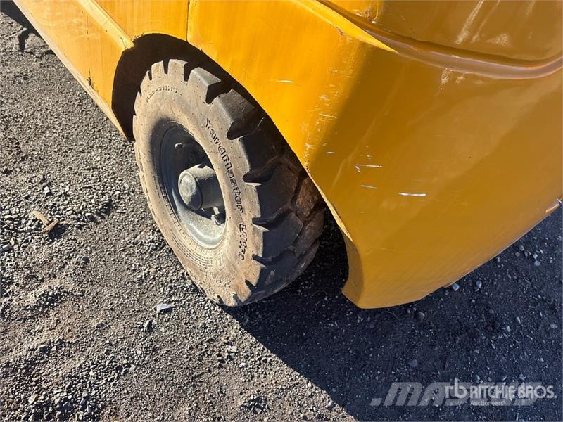 Hytsu CPQD25 1750 kg Pneumatic Tire Forklift Other
