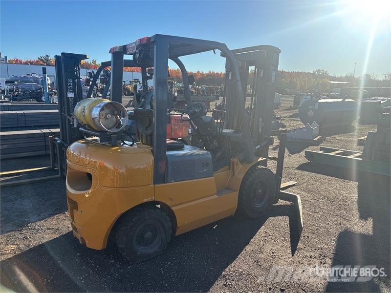 Hytsu CPQD25 1758 kg Forklift Other