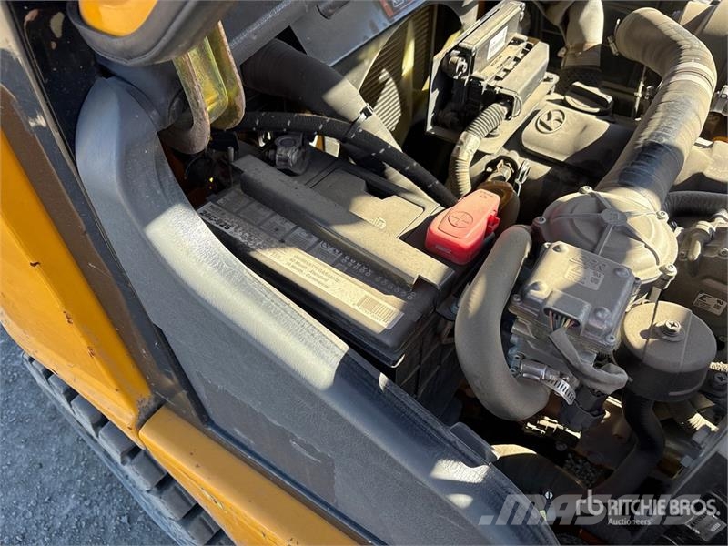 Hyundai 25L-7A 5000 lb Cushion Tire Forklift Інше