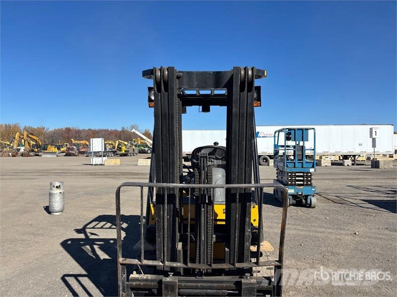 Hyundai 25L-7A 5000 lb Cushion Tire Forklift Інше