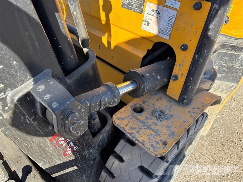 Hyundai 25L-7A 5000 lb Cushion Tire Forklift Інше